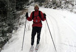 Tom Stensaker på en av vinterens første skiturer.