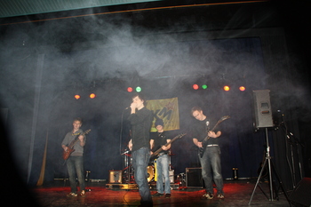 ukm  003  