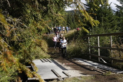 Birkebeinerløpet 2008.  Bilder fra Start - Sjusjøfjellet 999 moh. Matstasjon ved Sjøsæterlia, Matstasjon VIP vegen.