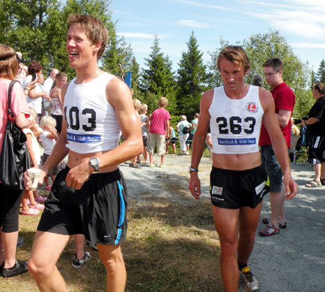 Kristian Tettli Rennemo og Petter Northug Foto: Torkil Berg Kristian Tettli Rennemo og Petter Northug