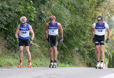 Teten i Ringkollruellen 2010. Fra venstre: Lars Høgnes, Børre Næss og Frode Andresen. Foto: Geir Nilsen / Langrenn.com.