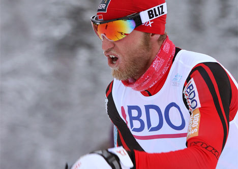 Martin Johnsrud Sundby mot seier på Beitostølen. Foto: Geir Nilsen/Langrenn.com.
