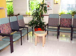 bs_Hospital_Waiting_Room_250