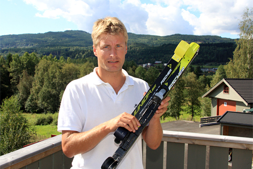 Roger Mohaugen, racing-ansvarlig hos Fischer-importøren Finor AS. Foto: Geir Nilsen/Langrenn.com.