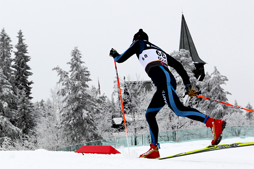 Matti Heikkinen underveis mot VM-gull på 15 km i Oslo 2011. Foto: Laiho/NordicFocus.