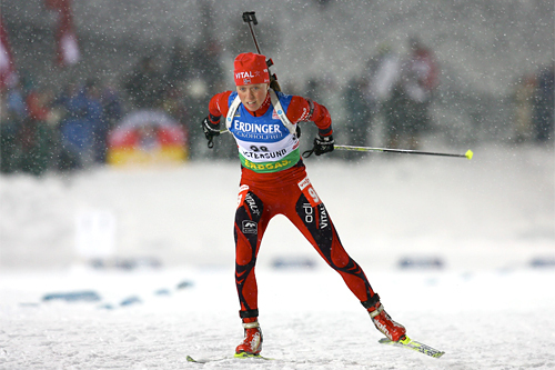 Elise Ringen på verdenscupen i skiskyting i Östersund. Foto: Manzoni/NordicFocus.