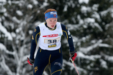 Betty Ann Bjerkreim Nilsen på vei mot 9. plass for Bækkelagets SK i stafett-NM 2010. På etappene foran gikk Inger Liv Bjerkreim Nilsen (1. etp.) og Anne Margrethe Hausken. Foto: Geir Nilsen/Langrenn.com.