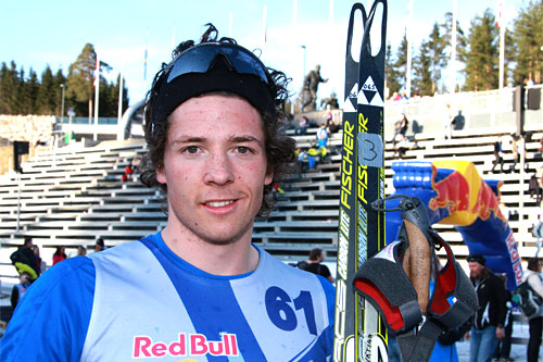 Ånund Lid Byggland smiler fornøyd etter å ha vunnet hele Red Bull NordiX 2012 i Holmenkollen. Foto: Geir Nilsen/Langrenn.com. Ånund Lid Byggland smiler fornøyd etter å ha vunnet hele Red Bull NordiX 2012 i Holmenkollen. Foto: Geir Nilsen/Langrenn.com.