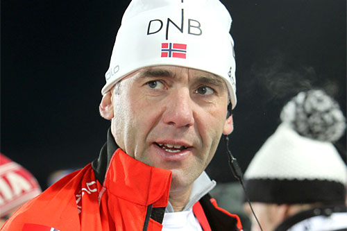 <b>Mikael Löfgren</b> mens han jobbet for det norske landslaget i skiskyting. - 5045809_1919110