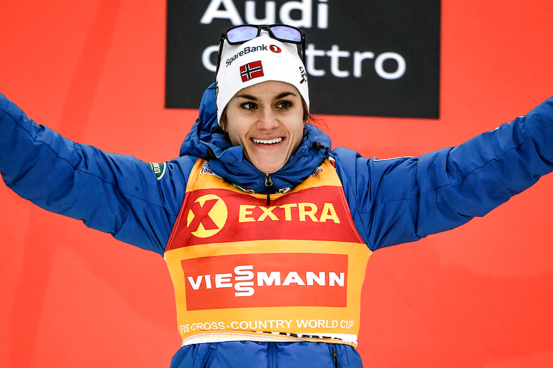 Heidi Weng leder minitouren på Lillehammer 2016 etter to etapper. Fredagens sprint endte med seier, og lørdag ble det 2. plass på 5 kilometer fri teknikk. Foto: Thibaut/NordicFocus. Heidi Weng leder minitouren på Lillehammer 2016 etter to etapper. Fredagens sprint endte med seier, og lørdag ble det 2. plass på 5 kilometer fri teknikk. Foto: Thibaut/NordicFocus.