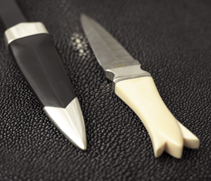 <br> Knivmakeren Leif Reiersen