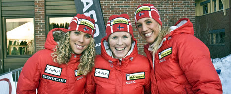 Sandra Hansson, Hilde Gjermundshaug Pedersen og Jannike Østby Foto: Geir Olsen Sandra Hansson, Hilde Gjermundshaug Pedersen og Jannike Østby