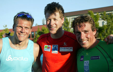 DE TRE BESTE på første etappe av Tour de Trøndelag, fr v: Matias Strandvall, Finland (3.plass), vinneren Hans Petter Lykkja, IL Dalguten/Team Trøndelag og Eldar Rønning, Skogn.