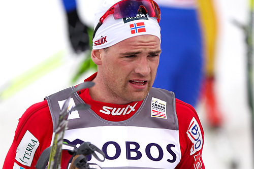 Niklas Dyrhaug har akkuart gjort seg ferdig med 5-mila i Holmenkollen 2012, hvor det ble en 9. plass. Foto: Laiho/NordicFocus. Niklas Dyrhaug har akkuart gjort seg ferdig med 5-mila i Holmenkollen 2012, hvor det ble en 9. plass. Foto: Laiho/NordicFocus.