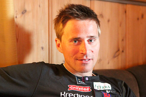 Ola Vigen Hattestad har måttet ta det forsiktig så langt denne sesongen. Her er han på landslagets samling ved Sognefjellshytta i juni 2012. Foto: Erik Borg. Ola Vigen Hattestad har måttet ta det forsiktig så langt denne sesongen. Her er han på landslagets samling ved Sognefjellshytta i juni 2012. Foto: Erik Borg.