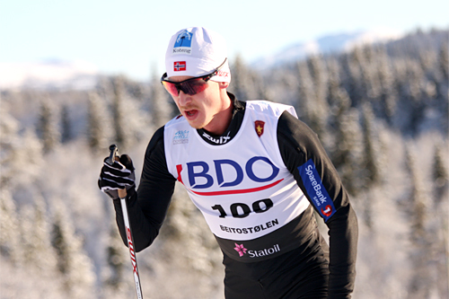Anders Tettli Rennemo på 15 km i klassisk stil i Beitosprinten 2012. Foto: Geir Nilsen/Langrenn.com. Anders Tettli Rennemo på 15 km i klassisk stil i Beitosprinten 2012. Foto: Geir Nilsen/Langrenn.com.