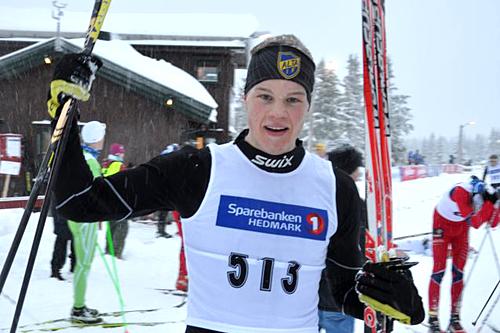 Bjørn Vidar Suhr er klar for junior-VM. Her jubler etter å ha seiret i 15 kilometer klassisk på Sjusjøen i forbindelse med juniorenes VM-mønstring like før jul. Foto: Lars Freng. Bjørn Vidar Suhr er klar for junior-VM. Her jubler etter å ha seiret i 15 kilometer klassisk på Sjusjøen i forbindelse med juniorenes VM-mønstring like før jul. Foto: Lars Freng.