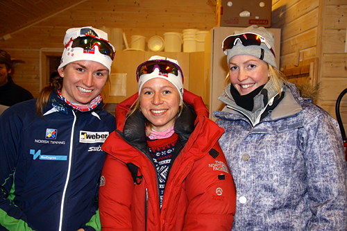 Topp tre i Ribberennet 2012. Fra venstre: Celine Brun-Lie, Tiril Eckhoff og Ane Sandaker Kvittingen. Arrangørfoto. Topp tre i Ribberennet 2012. Fra venstre: Celine Brun-Lie, Tiril Eckhoff og Ane Sandaker Kvittingen. Arrangørfoto.