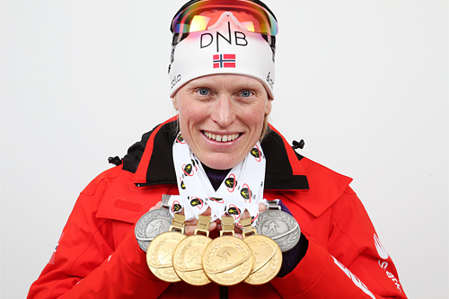 Tora Berger med den enome medaljefangsten under skiskytternes VM i Nove Mesto 2013. Foto: Manzoni/NordicFocus. Tora Berger med den enome medaljefangsten under skiskytternes VM i Nove Mesto 2013. Foto: Manzoni/NordicFocus.
