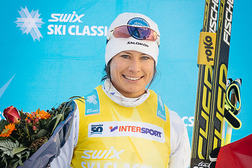 Seraina Boner smiler etter å ha vunnet første renn i Swix Ski Classics 2014, La Diagonela i Sveits. Foto: Magnus Östh/Swix Ski Classics. Seraina Boner smiler etter å ha vunnet første renn i Swix Ski Classics 2014, La Diagonela i Sveits. Foto: Magnus Östh/Swix Ski Classics.