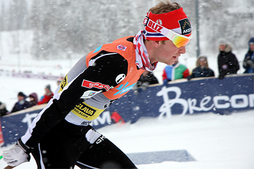 Sølv-vinner Sjur Røthe i skøytedelen av 30 km med skibytte under NM på Lillehammer 2014. Foto: Geir Nilsen/Langrenn.com. Sølv-vinner Sjur Røthe i skøytedelen av 30 km med skibytte under NM på Lillehammer 2014. Foto: Geir Nilsen/Langrenn.com.