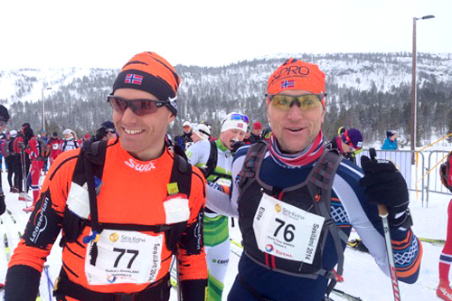 Svein Tore Sinnes til høyre vant Sesilåmi 2014. Her er han sammen med Audun Laugaland ved starten av 2014-utgaven for rennet. Foto: Marit J. Brokk/Sesilåmi. Svein Tore Sinnes til høyre vant Sesilåmi 2014. Her er han sammen med Audun Laugaland ved starten av 2014-utgaven for rennet. Foto: Marit J. Brokk/Sesilåmi.