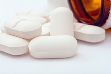 bs-Antibiotics-45169984-300