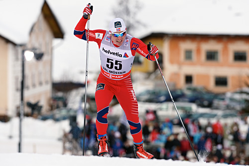 Snorri Einarsson under tredje etappe av Tour de Ski 2012/2013, sprinten i Val Müstair. Foto: Felgenhauer/NordicFocus. Snorri Einarsson under tredje etappe av Tour de Ski 2012/2013, sprinten i Val Müstair. Foto: Felgenhauer/NordicFocus.
