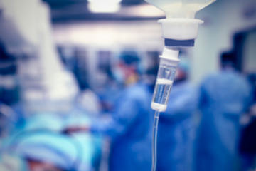 bS-Intravenous-76387268-300