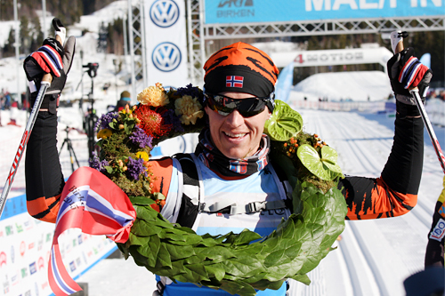 Petter Eliassen gikk inn til en gnistrende og rekordrask seier i Birkebeinerrennet 2015 og han vant også Vasaloppet samt Ski Classics sammenlagt. Foto: Geir Nilsen/Langrenn.com. Petter Eliassen gikk inn til en gnistrende og rekordrask seier i Birkebeinerrennet 2015 og han vant også Vasaloppet samt Ski Classics sammenlagt. Foto: Geir Nilsen/Langrenn.com.