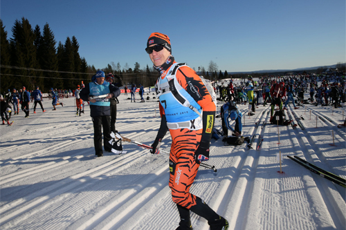 Petter Eliassen i startfeltet foran sitt rekordraske Birkebeinerrenn i 2015-utgaven. Sluttiden ble 2:19.28, ny rekord med nær 2 minutter. Foto: Birken AS. Petter Eliassen i startfeltet foran sitt rekordraske Birkebeinerrenn i 2015-utgaven. Sluttiden ble 2:19.28, ny rekord med nær 2 minutter. Foto: Birken AS.