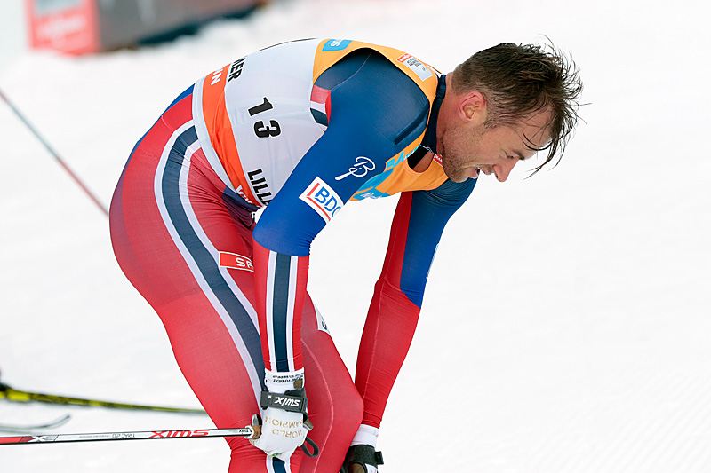 Petter Northug gikk i mål til sjetteplass i fellesstarten med skibytte under verdenscupen på Lillehammer 2015. Foto: Modica/NordicFocus. Petter Northug gikk i mål til sjetteplass i fellesstarten med skibytte under verdenscupen på Lillehammer 2015. Foto: Modica/NordicFocus.