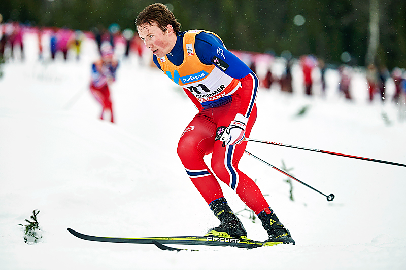Emil Iversen underveis i skiathlon-rennet på Lillehammer i verdenscupen 2015/2016 som endte med en sterke sjuendeplass for trønderens del. Foto: Modica/NordicFocus. Emil Iversen underveis i skiathlon-rennet på Lillehammer i verdenscupen 2015/2016 som endte med en sterke sjuendeplass for trønderens del. Foto: Modica/NordicFocus.