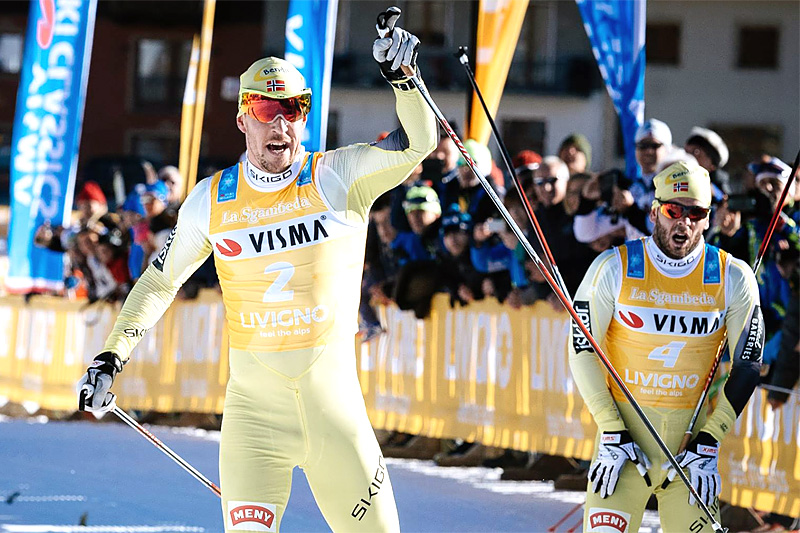 John Kristian Dahl inn til seier i La Sgambeda 2015. Lagkamreat Johan Kjølstad (t.h.) ble nummer 3. Foto: Magnus Östh/Visma Ski Classics. John Kristian Dahl inn til seier i La Sgambeda 2015. Lagkamreat Johan Kjølstad (t.h.) ble nummer 3. Foto: Magnus Östh/Visma Ski Classics.