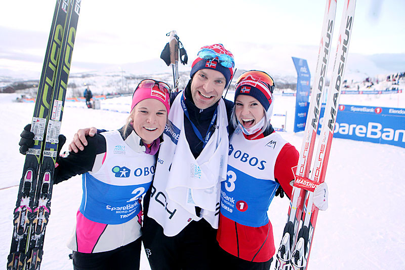Eivind Warlo omkranset av NM-medaljørene Mari Eide (tv) og Thea Krokan Murud etter 10 km klassisk under NM i Tromsø 2016. Hele trioen er tilknyttet Team Veidekke innlandet. Foto: Erik Borg. Eivind Warlo omkranset av NM-medaljørene Mari Eide (tv) og Thea Krokan Murud etter 10 km klassisk under NM i Tromsø 2016. Hele trioen er tilknyttet Team Veidekke innlandet. Foto: Erik Borg.