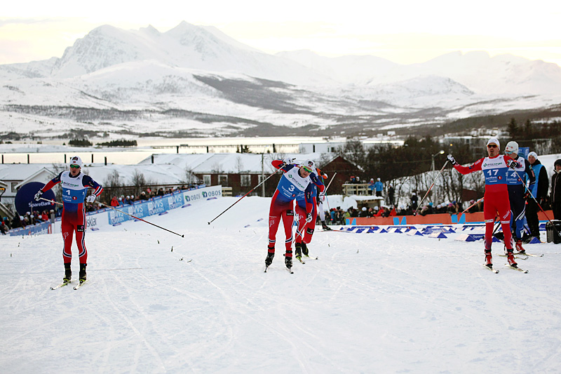 Sindre Bjørnestad Skar (fra venstre), Håvard Solås Taugbøl og Finn Hågen Krogh spurter om seieren på sprint under NM i Tromsø 2016. Det ender med Krogh-seier foran Skar (2) og Taugbøl (3). Foto: Erik Borg. Sindre Bjørnestad Skar (fra venstre), Håvard Solås Taugbøl og Finn Hågen Krogh spurter om seieren på sprint under NM i Tromsø 2016. Det ender med Krogh-seier foran Skar (2) og Taugbøl (3). Foto: Erik Borg.