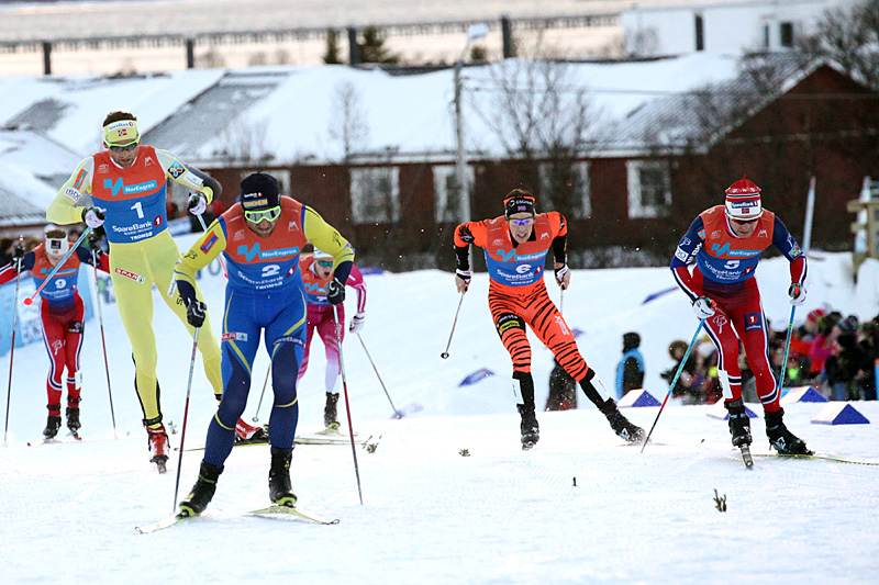 Petter Northug parkerte konkurrentene i spurten på fellesstart med skibytte under NM i Tromsø 2016. Foto: Erik Borg. Petter Northug parkerte konkurrentene i spurten på fellesstart med skibytte under NM i Tromsø 2016. Foto: Erik Borg.
