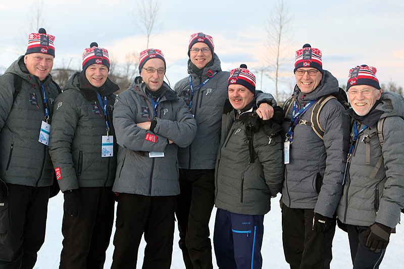 Mange fra NM Lygna 2017 kom for å observere NM Tromsø 2016. Fra venstre: Jarle Bang, Gudbrand Tingelstad, Arne Næss, Jan Helge Ekeren, Finn Staff, Ole Bjerke og Edvin Straume. Foto: Erik Borg. Mange fra NM Lygna 2017 kom for å observere NM Tromsø 2016. Fra venstre: Jarle Bang, Gudbrand Tingelstad, Arne Næss, Jan Helge Ekeren, Finn Staff, Ole Bjerke og Edvin Straume. Foto: Erik Borg.