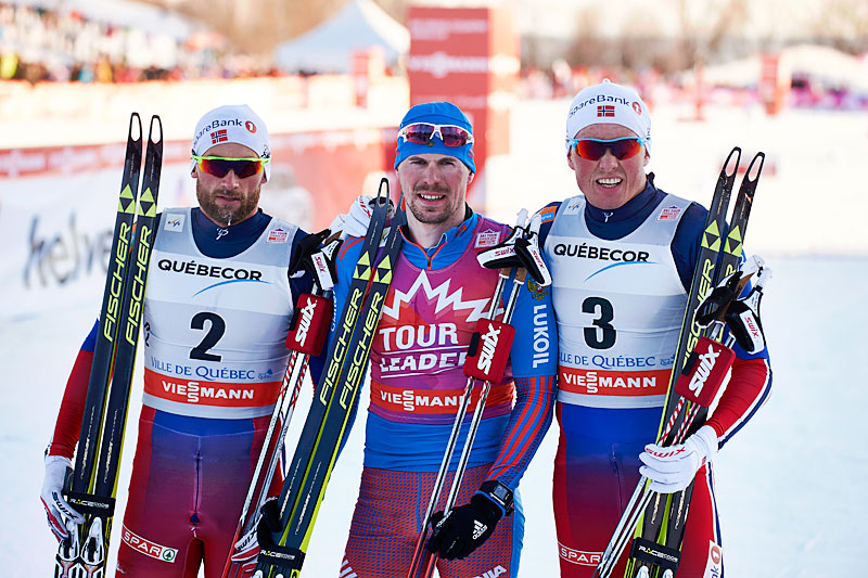 Seierspallen på 4. etappe i Ski Tour Canada 2016. Fra venstre: Petter Northug (2. plass), Sergey Ustiugov (1) og Emil Iversen (3). Foto: Felgenhauer/NordicFocus. Seierspallen på 4. etappe i Ski Tour Canada 2016. Fra venstre: Petter Northug (2. plass), Sergey Ustiugov (1) og Emil Iversen (3). Foto: Felgenhauer/NordicFocus.