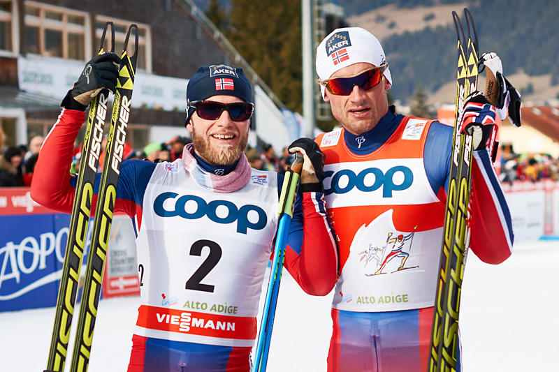 Martin Johnsrud Sundby og Petter Northug etter 5. etappe i Tour de Ski 2015 i Toblach. Foto: Felgenhauer/NordicFocus. Martin Johnsrud Sundby og Petter Northug etter 5. etappe i Tour de Ski 2015 i Toblach. Foto: Felgenhauer/NordicFocus.