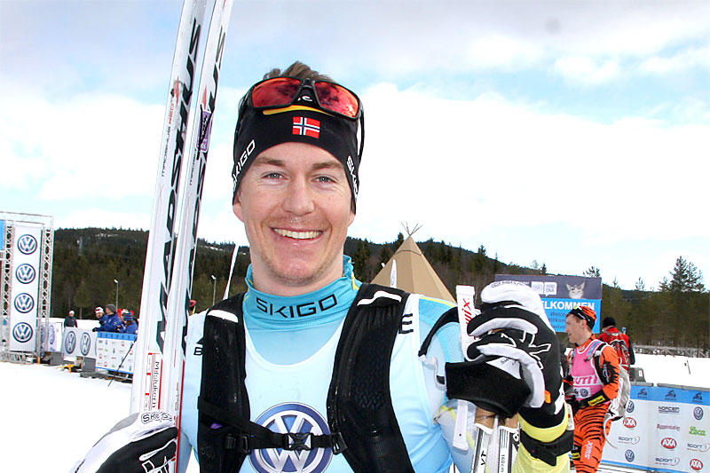 Vetle Thyli fra Team United Bakeries etter sin 11. plass i Birken 2016. Foto: Geir Nilsen/Langrenn.com. Vetle Thyli fra Team United Bakeries etter sin 11. plass i Birken 2016. Foto: Geir Nilsen/Langrenn.com.