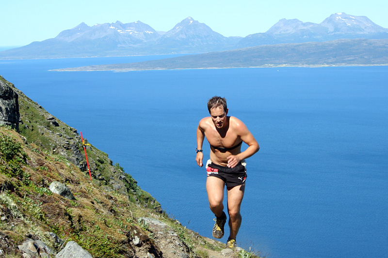 Eirik D. Haugsnes i fint driv opp Årbostadtinden under en tidligere utgave av Tour de Andørja. Foto: Tour de Andørja. Eirik D. Haugsnes i fint driv opp Årbostadtinden under en tidligere utgave av Tour de Andørja. Foto: Tour de Andørja.