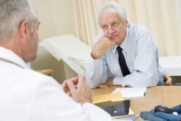 Mann_hos_doctor-300-2-1