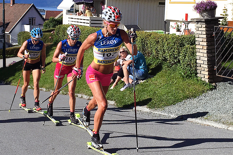 Kathrine Harsem i front, med Heidi Weng og Silje Øyre Slind på slep, under Toppidrettsveka i Trondheim 2016. Foto: Geir Nilsen/Langrenn.com. Kathrine Harsem i front, med Heidi Weng og Silje Øyre Slind på slep, under Toppidrettsveka i Trondheim 2016. Foto: Geir Nilsen/Langrenn.com.