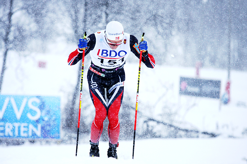 Didrik Tønseth staket seg med stor kraft rundt den 15 km lange konkurransen i klassisk teknikk i snøværet under Beitosprinten 2016 og vant rennet, slik sett bekreftet han den sterke staketrenden og hvor effektiv den er. Foto: Geir Nilsen/Langrenn.com. Didrik Tønseth staket seg med stor kraft rundt den 15 km lange konkurransen i klassisk teknikk i snøværet under Beitosprinten 2016 og vant rennet, slik sett bekreftet han den sterke staketrenden og hvor effektiv den er. Foto: Geir Nilsen/Langrenn.com.