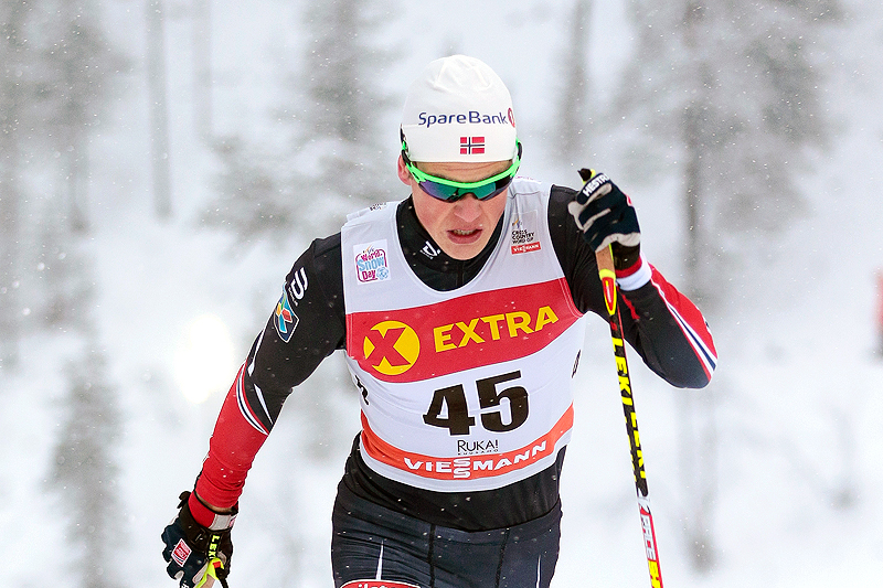Johannes Høsflo Klæbo har nylig passert 20 år, men er allerede godt forankret i verdenseliten. Her stormer han inn til beste tid på sprintprologen under verdenscupen i Kuusamo 2016. Foto: Modica/NordicFocus. Johannes Høsflo Klæbo har nylig passert 20 år, men er allerede godt forankret i verdenseliten. Her stormer han inn til beste tid på sprintprologen under verdenscupen i Kuusamo 2016. Foto: Modica/NordicFocus.