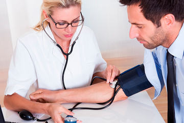 bs-Doctor-Bloodpress-61607003-500
