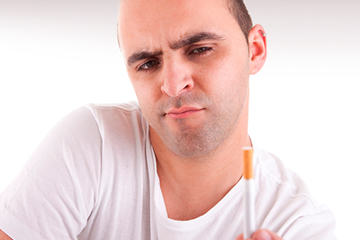 bs-Torn-Betwe-Smok-7430217-400