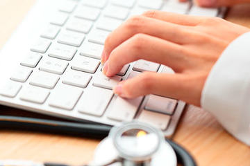 bs-Doctor-keyboard-46386448-400