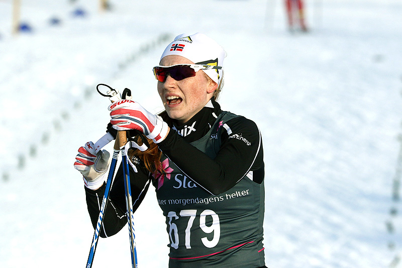 Lone Johansen tok gull på Kvinner 19/20 år sin 15 kilometer fri teknikk under Junior-NM i Harstad 2017. Foto: Erik Borg. Lone Johansen tok gull på Kvinner 19/20 år sin 15 kilometer fri teknikk under Junior-NM i Harstad 2017. Foto: Erik Borg.
